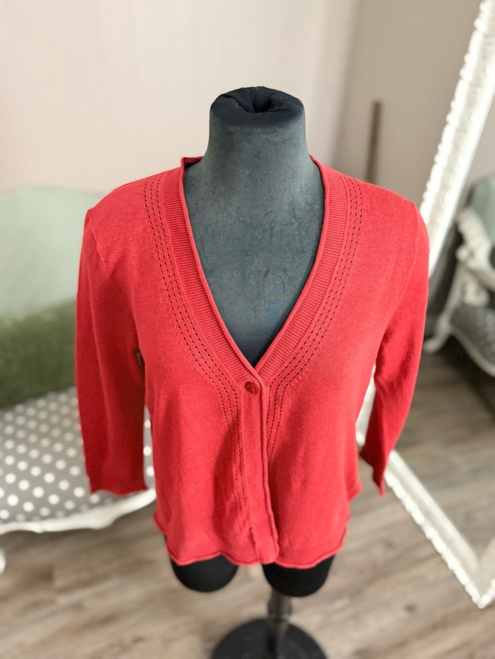 Pendleton • Linen/Cotton One Button Cardigan - Picture 2 of 11